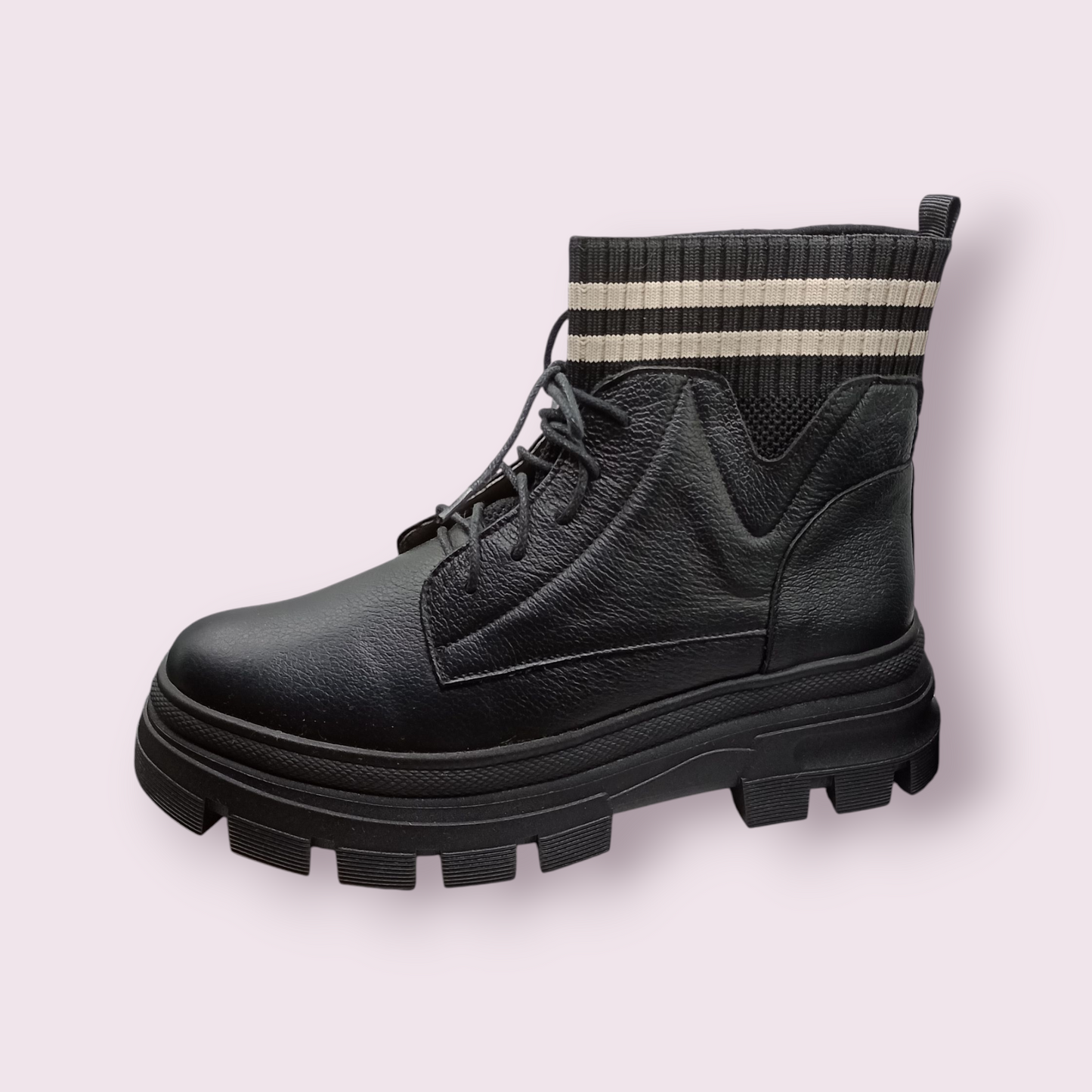 BOTA NEGRA DAMA